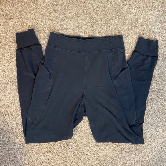 Lululemon Meant To Move Pant 27" - Picture 2 of 11